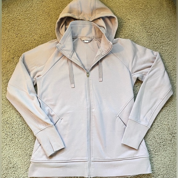 Athleta Tops - Athleta Triumph Hoodie